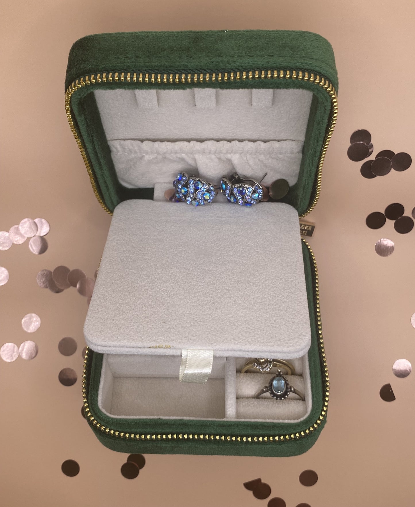 Benevolence LA Plush Velvet Jewelry Case - The Speckled Dove