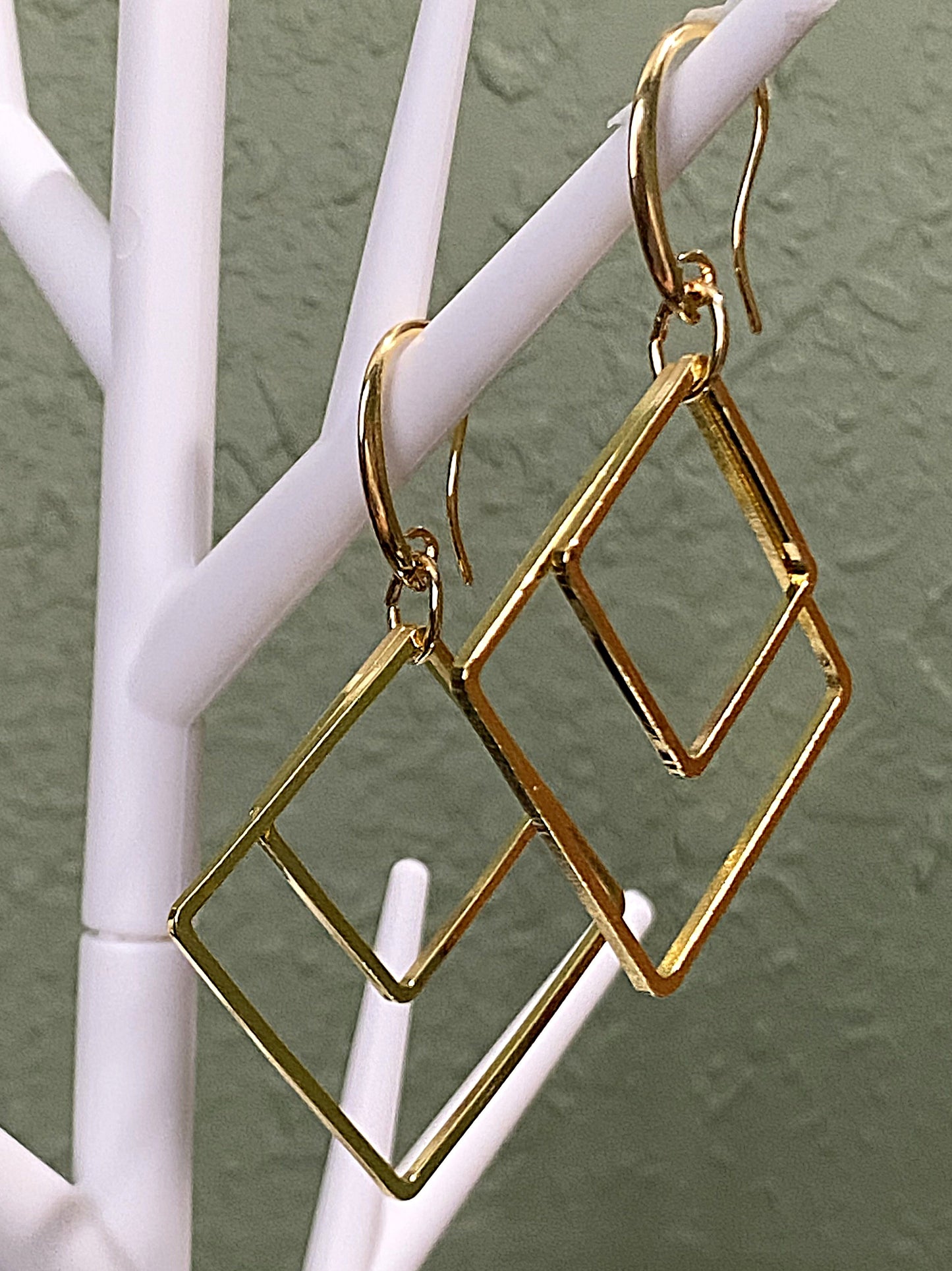 "Doris" Gold Tone Metal-Squares Earrings - The Speckled Dove